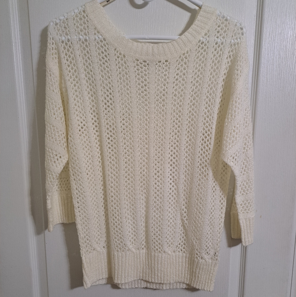 Forever 21 Open Knit Sweater Size Medium